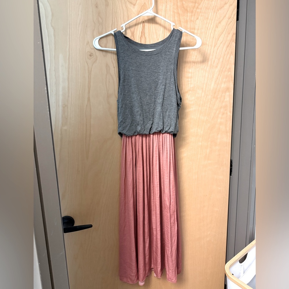 Colorblock Maxi Dress – Gray & Dusty Rose | Soft & Comfortable